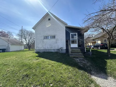211 E Highland Ave, Muncie, IN 47303