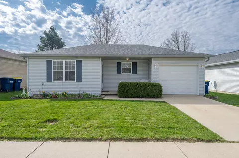 103 Woodhaven Dr, Greencastle, IN 46135