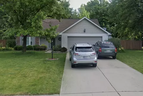 670 Sunblest Blvd, Fishers, IN 46038