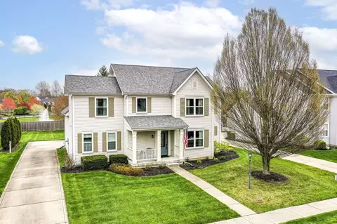 11501 Hearthstone Dr, Fishers, IN 46037
