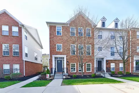 1098 Cavendish Dr, Carmel, IN 46032
