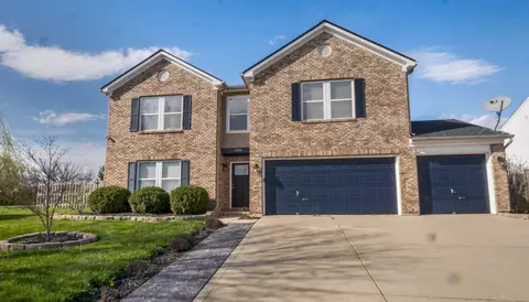 9206 Princeton Cir, Plainfield, IN 46168