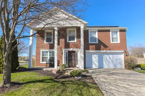 9816 Rhodes Ln, Avon, IN 46123