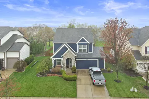11089 Westoves Dr, Noblesville, IN 46060