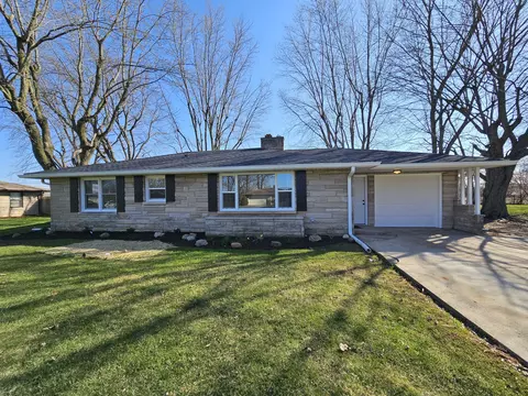 129 Norris Dr, Anderson, IN 46013