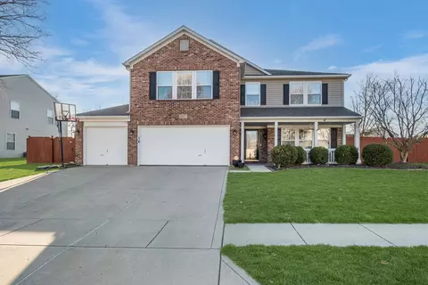 15227 Porchester Dr, Noblesville, IN 46062