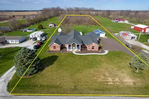 View/Area - 9607 S 100 E, Pendleton, IN 46064 photo 1 of 7