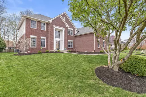 10258 Bent Creek Ct, Fishers, IN 46037