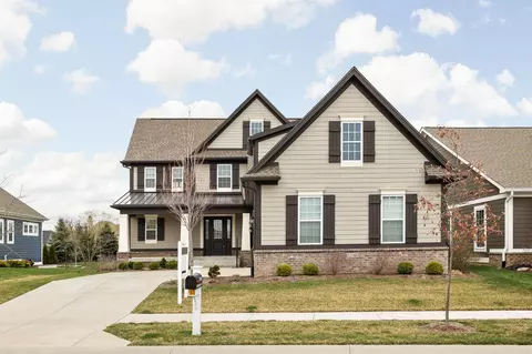 15389 Holcombe Dr, Westfield, IN 46074