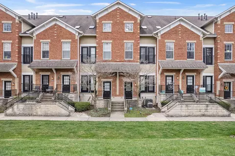 1128 Reserve Way, Indianapolis, IN 46220