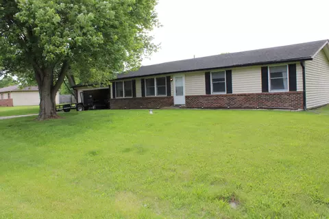 457 Cedar Glen Dr, Avon, IN 46123