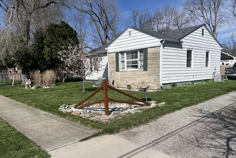 275 N Vine St, Plainfield, IN 46168