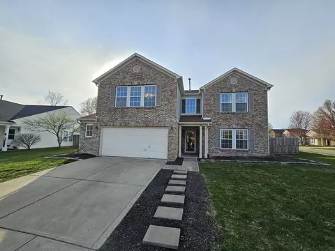10300 Tournon Dr, Fishers, IN 46037