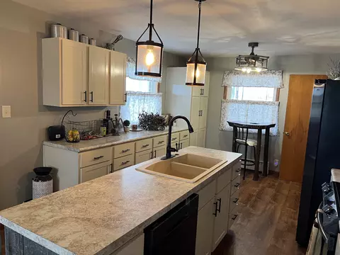 6362 S Wilbur Wright Rd, Straughn, IN 47387 photo 4