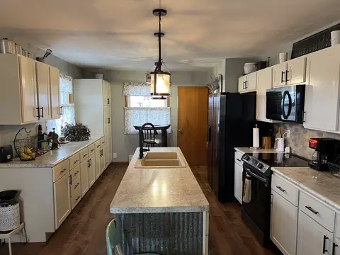 6362 S Wilbur Wright Rd, Straughn, IN 47387 photo 3