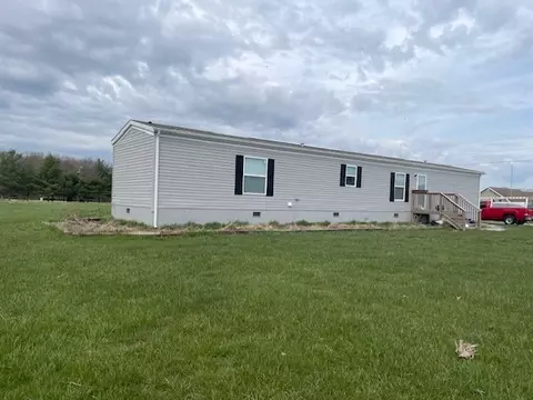 445 N County Road 900 W, North Vernon, IN 47265