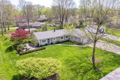 481 Redbud Ln, Zionsville, IN 46077