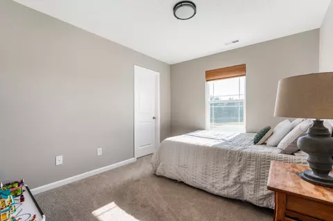 147 Carrick Glen Blvd, Pendleton, IN 46064 photo 15