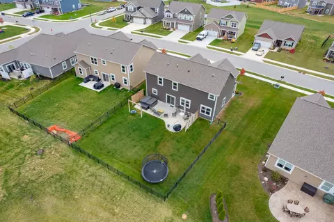 147 Carrick Glen Blvd, Pendleton, IN 46064 photo 33