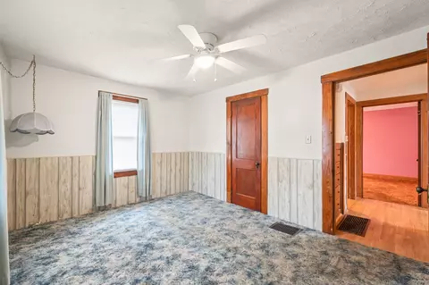 251 Smith St, Columbus, IN 47201 photo 19