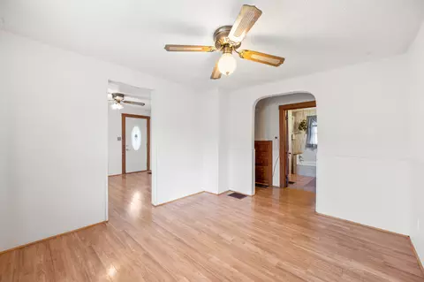 251 Smith St, Columbus, IN 47201 photo 12