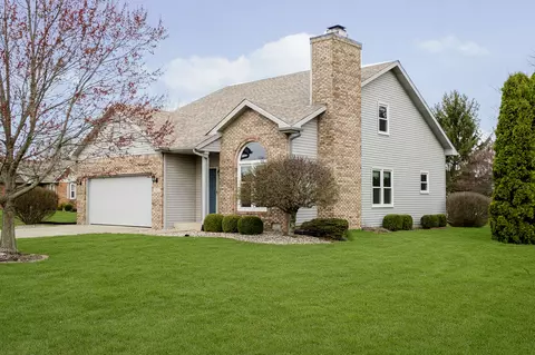 3872 Colonial Dr, Anderson, IN 46012