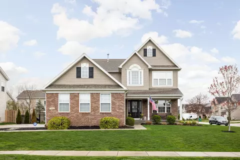 7820 Parkdale Dr, Zionsville, IN 46077