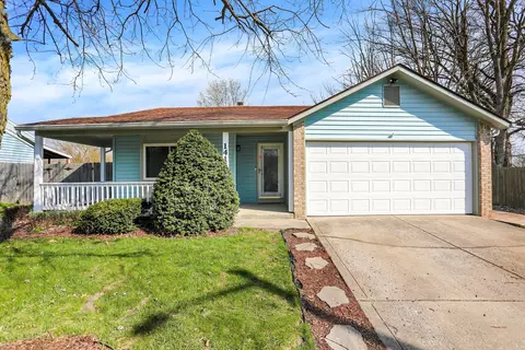 1414 Nicole Dr, Franklin, IN 46131