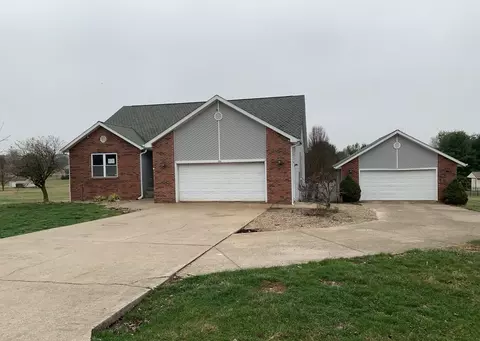 116 Maple Run, Springville, IN 47462