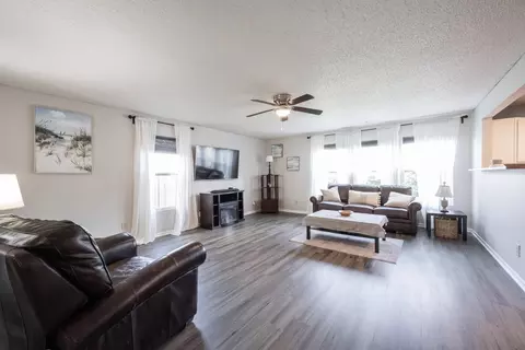 Living - 9518 W Lantern Ln, Pendleton, IN 46064 photo 1 of 5