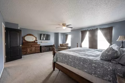 Bedroom - 9518 W Lantern Ln, Pendleton, IN 46064 photo 5 of 8