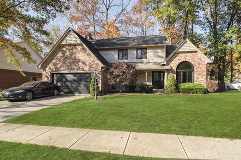 10826 Bittersweet Ln, Fishers, IN 46038