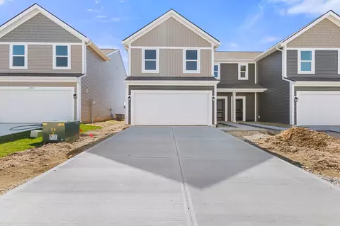 10847 Penwell Way, Indianapolis, IN 46235