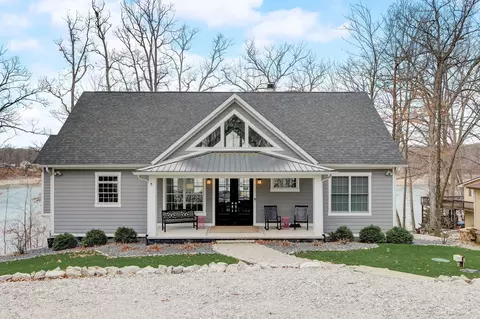 9193 E Dogwood Dr, Rockville, IN 47872