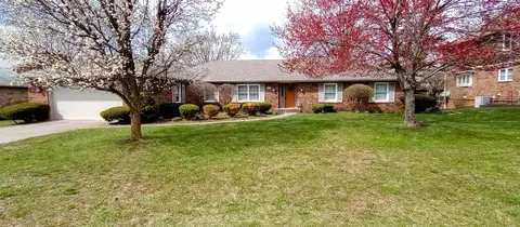 664 La Placita St, Greenwood, IN 46143