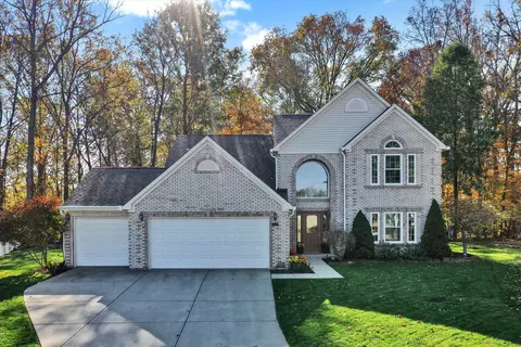 4137 S Turning Leaf Ct, New Palestine, IN 46163