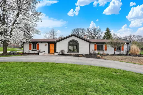 6303 Lands End Ln, Indianapolis, IN 46220