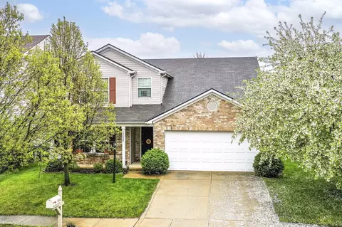 15028 Royal Grove Dr, Noblesville, IN 46060