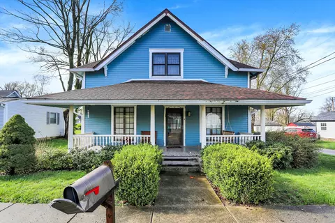 17 E Mill St, New Palestine, IN 46163