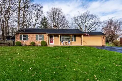 6416 Saint James Dr, Indianapolis, IN 46217
