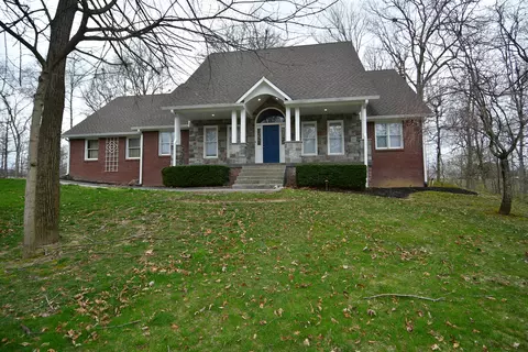 10254 N Bailey Marie Ct, Mooresville, IN 46158