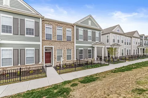 545 Steinbeck Pl, Carmel, IN 46032