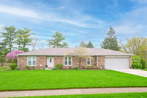 574 Memory Ln, Carmel, IN 46032
