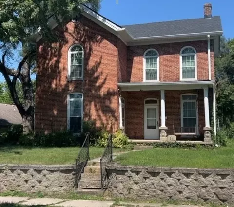 218 E Morgan St, Knightstown, IN 46148