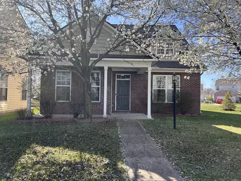3190 Shadow Creek Blvd, Columbus, IN 47201