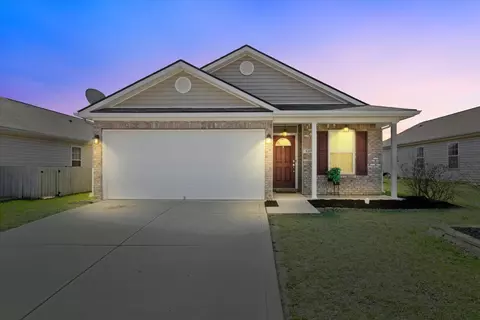 5371 Dollar Run Dr, Indianapolis, IN 46221