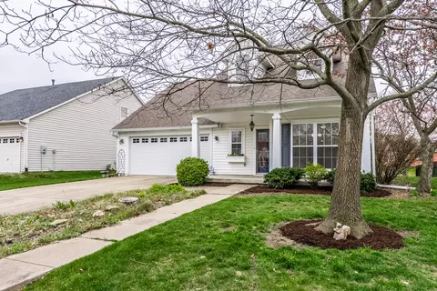 10181 Glenn Abbey Ln, Fishers, IN 46037