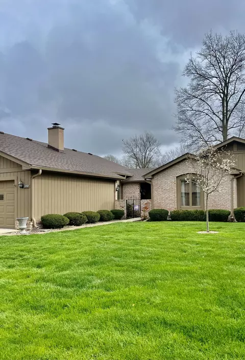 3707 Ironwood Pl, Anderson, IN 46011