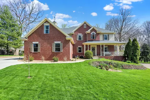 4283 Cabin Ct, New Palestine, IN 46163