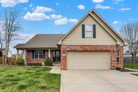 1006 Supernova Dr, Franklin, IN 46131